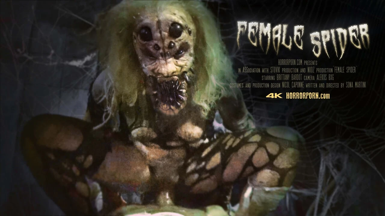 HORROR PORN: Female Spider